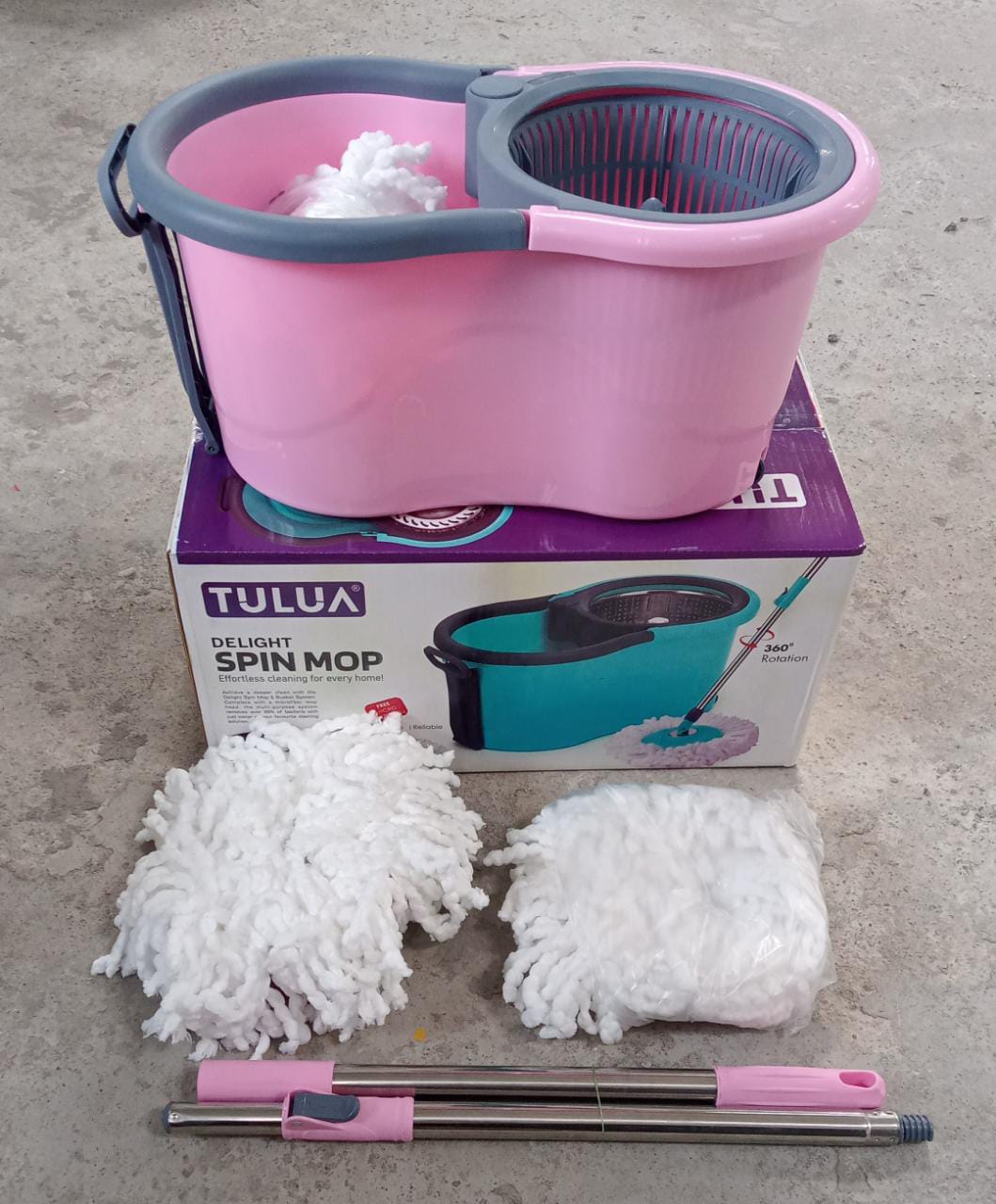 Quick spin mop with plastic spin and big bucket. Quick spin mop with plastic spin and big bucket.